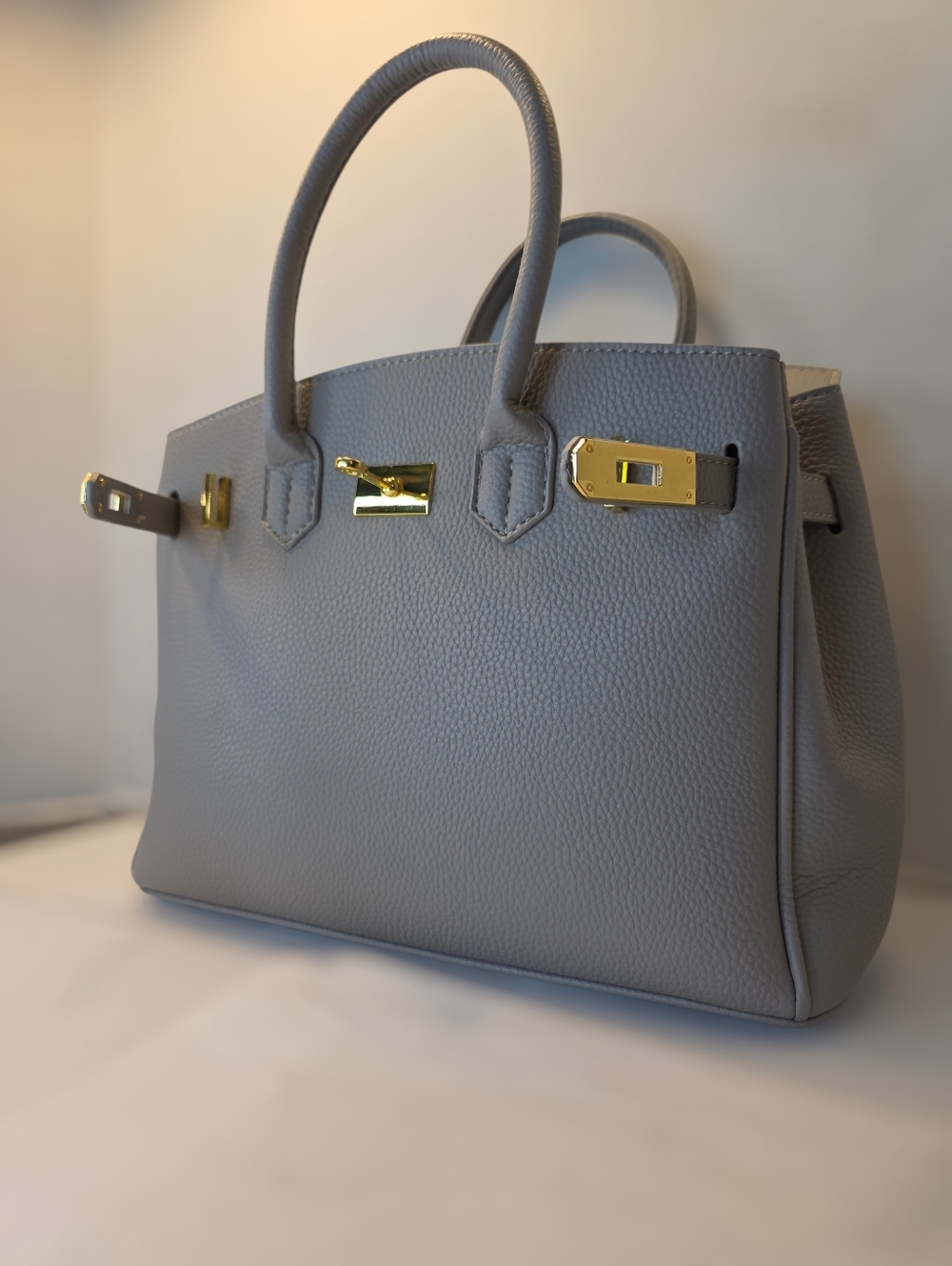 SALE!! Soft Smoky Grey Inspired Satchel with Shoulder Strap Carrying Option NWOT - Picture 7 of 10